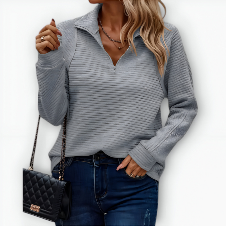 Margot Biarritz - Pull élégant avec demi-fermeture
