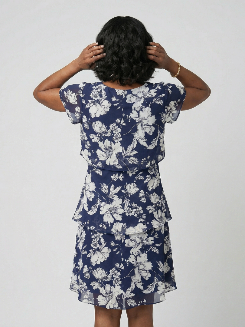 Margot Biarritz - Robe florale subtile à longueur genou Thea