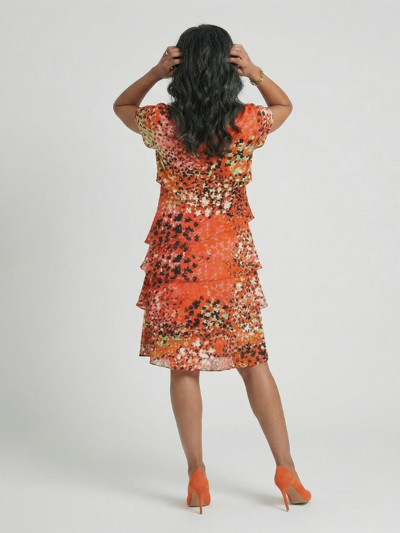 Margot Biarritz - Robe genou à motifs éparpillés Evania