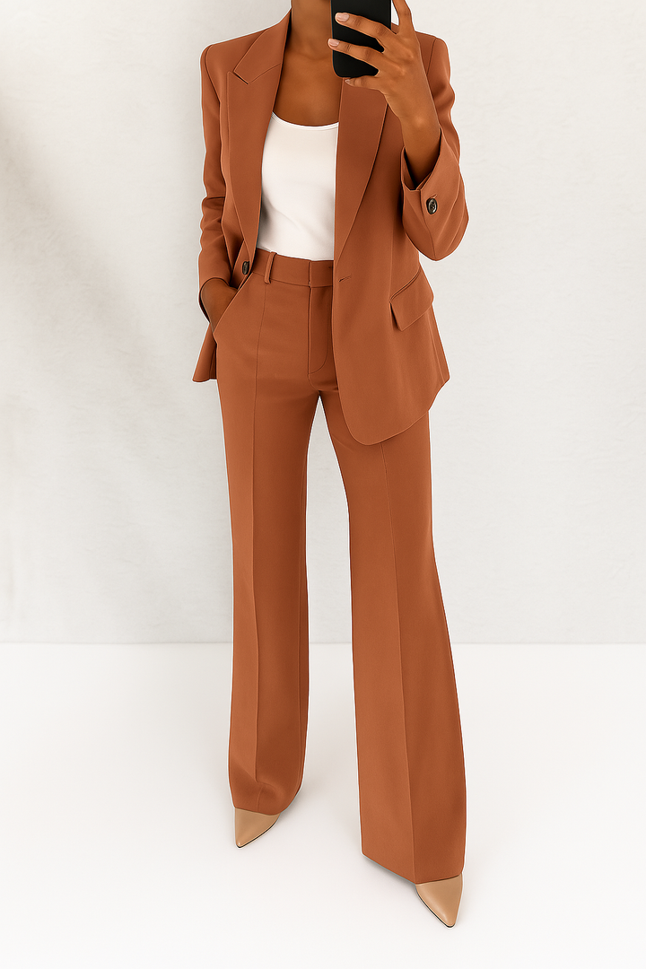Margot Biarritz - Ensemble Élégant Tailleur Victoria