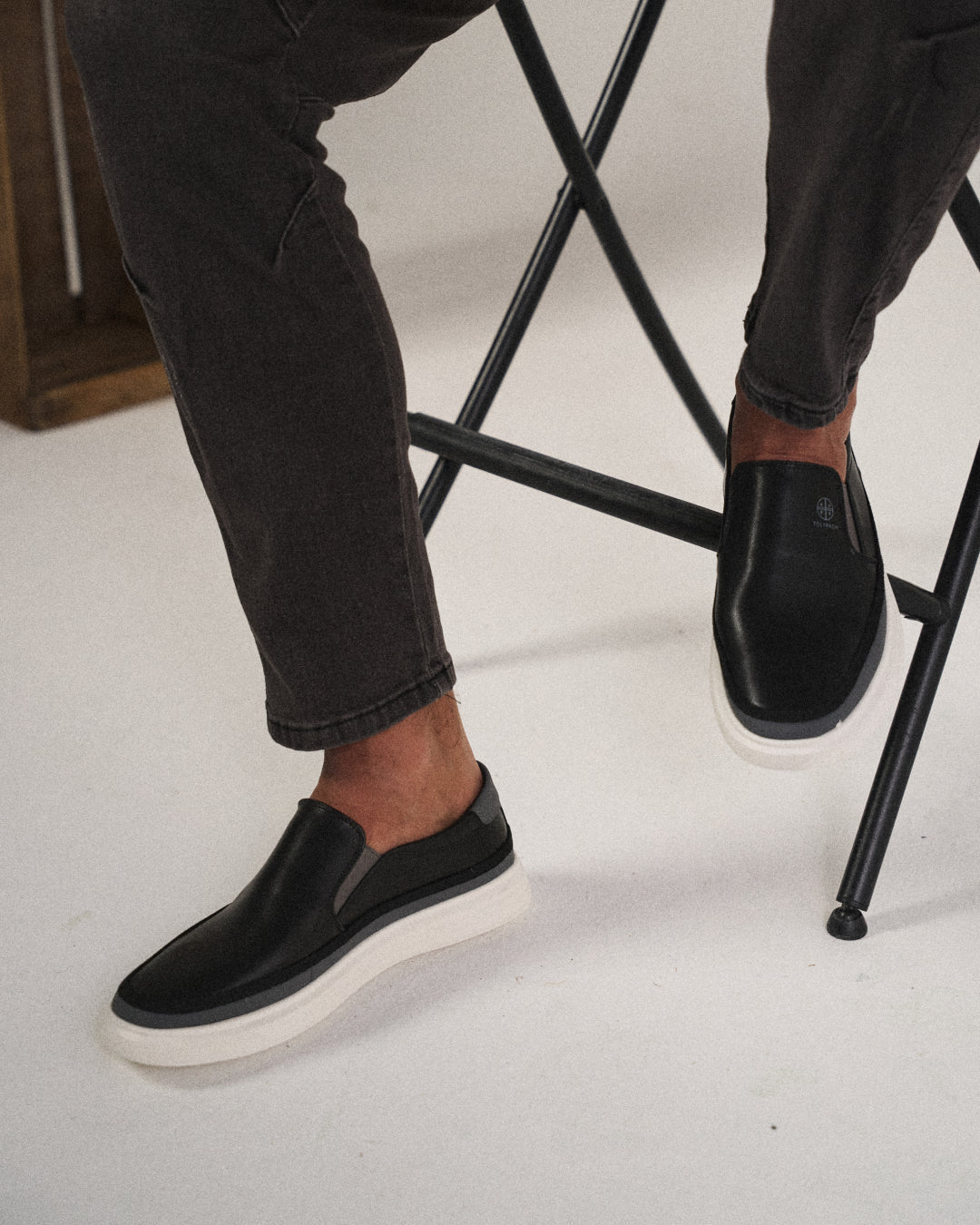 Margot Biarritz - Chaussures à enfiler modernes pour hommes