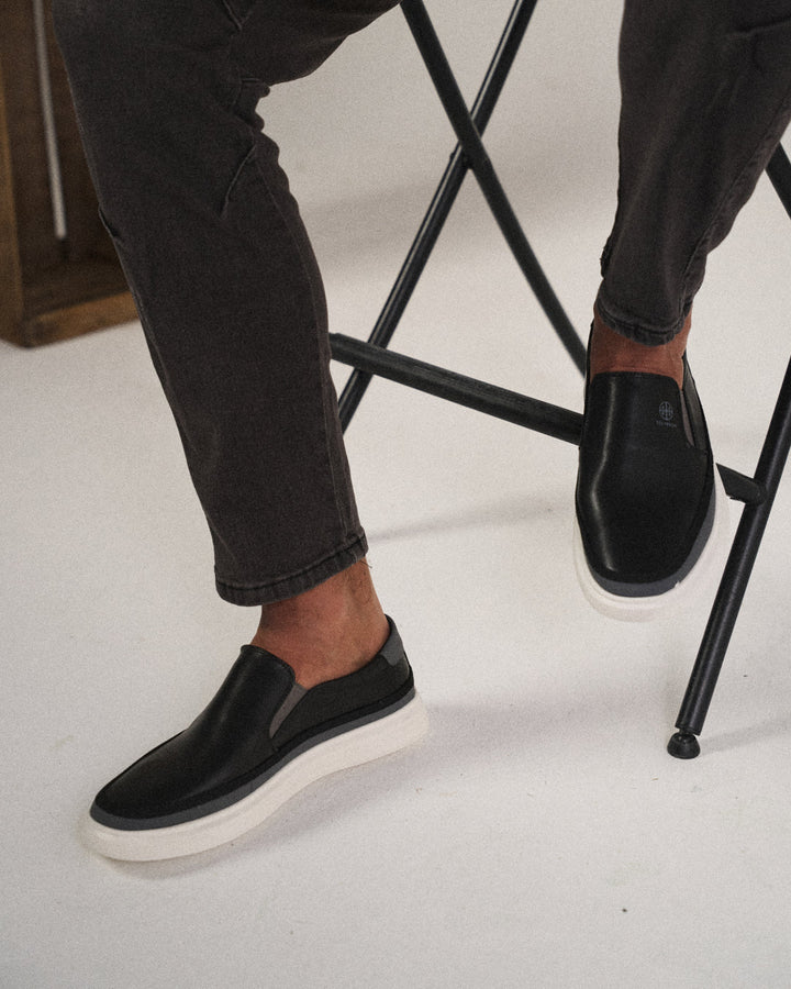 Margot Biarritz - Chaussures à enfiler modernes pour hommes