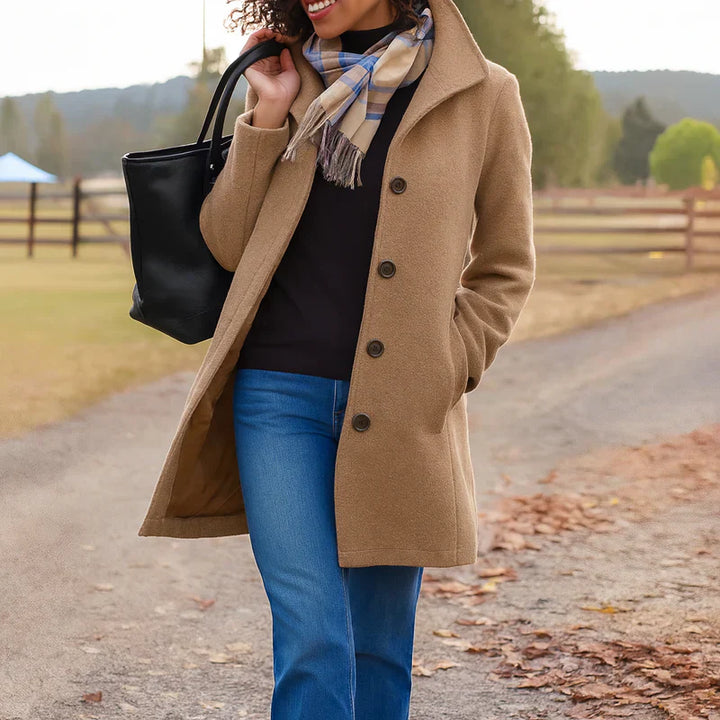 Margot Biarritz - Manteau chic de printemps