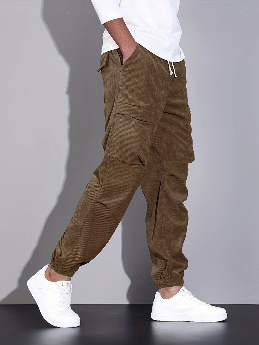 Margot Biarritz - Pantalon cargo en velours côtelé