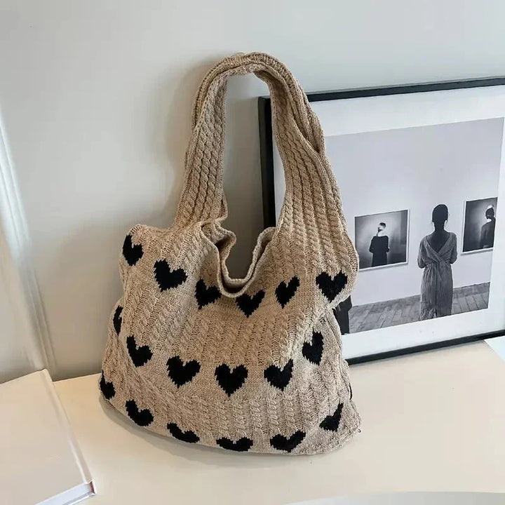Margot Biarritz - Sac en tricot en forme de cœur
