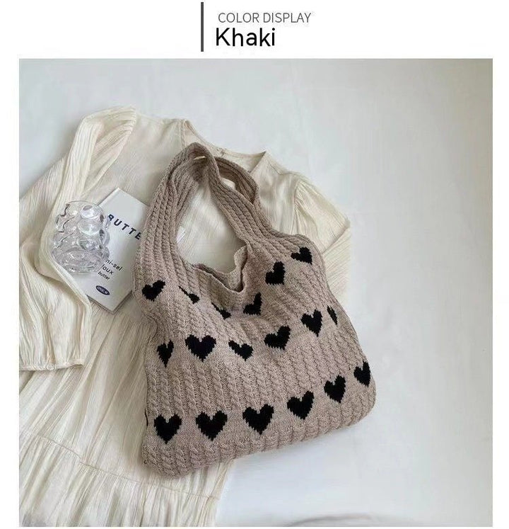 Margot Biarritz - Sac en tricot en forme de cœur