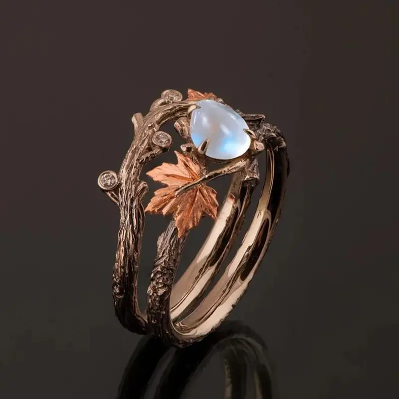 Margot Biarritz - Bague en pierre de lune naturelle